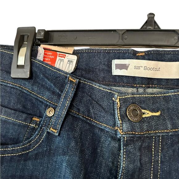 NWT Levi’s 515 Jeans Womens 30 Blue Denim Mid Rise Bootcut Flare Western Cowgirl - Picture 3 of 9